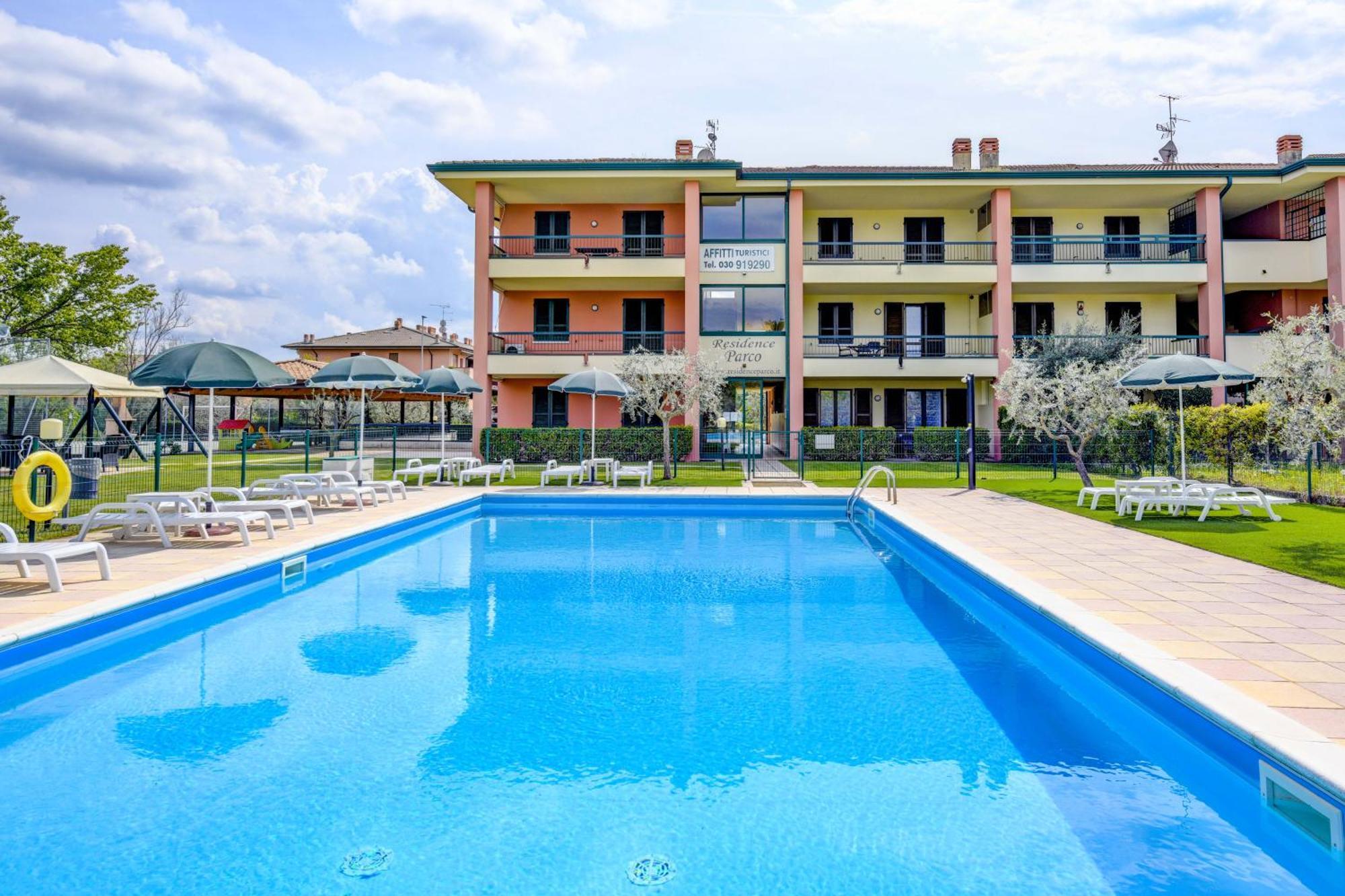 Residence Parco Sirmione Eksteriør billede